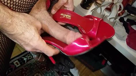 A New Friend To Fuck Wives Shoes And Crossdressing Tranny Xhamster