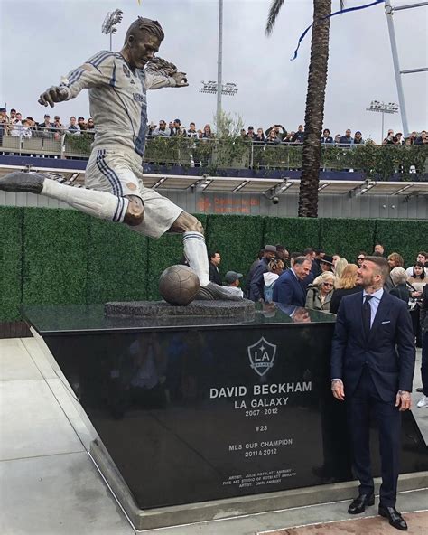 Davidbeckham Statue Unveil Day Lagalaxy 💙💛 David Beckham La Galaxy