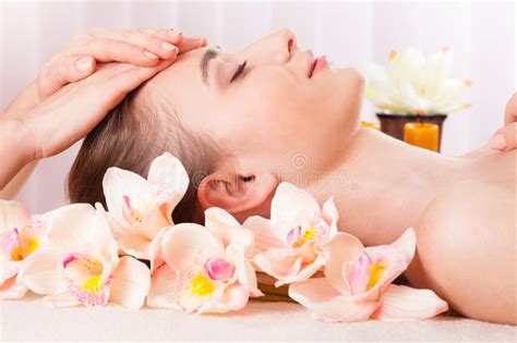 Beautiful Woman Relax In Spa Stock Image Image Of Model Treatment