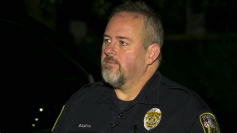 instead of arresting a woman a sumiton alabama police officer got her help cnn