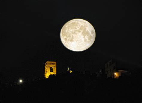 Notte Di Luna Piena Foto Immagini Paesaggi Natura Foto Su Fotocommunity