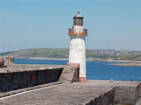 Whitehaven West Pier Lighthouse