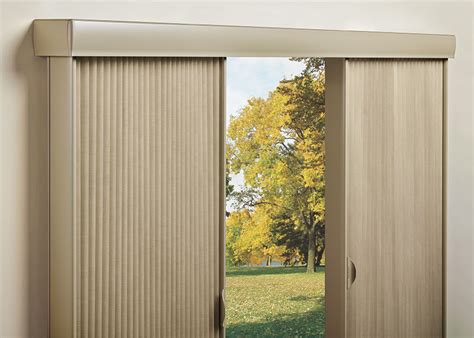 The hunter douglas vertiglide handle is a plastic handle for some hunter douglas vertiglide blinds. Hunter Douglas Duette Vertiglide - Rona Mantar