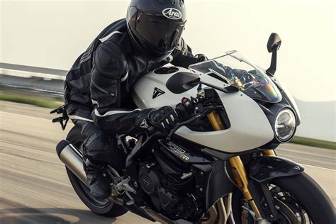 2022 Triumph Speed Triple 1200 Rr First Look Review Rider Magazine