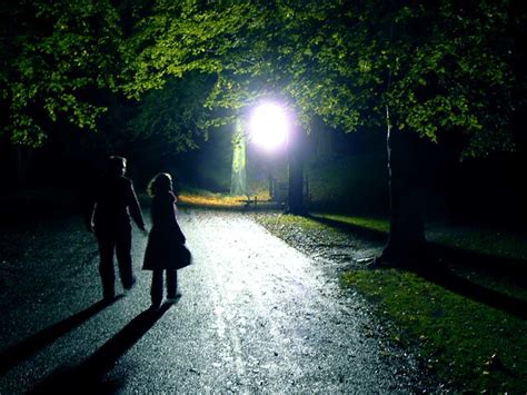 Self Defense Tactics That Will Keep You Safe On Late Night Walks