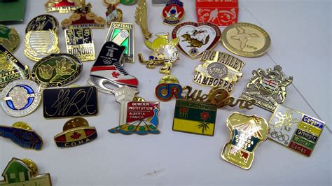 Lot Of Pinbackslabel Pins Schmalz Auctions