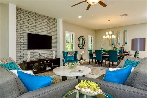 Pin By Crystal Payne On Furniture Spacious Living Room Home Living