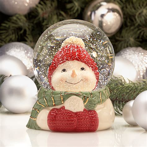 We Re Sorry Snow Globes Christmas Snow Globes Snowman Snow Globe