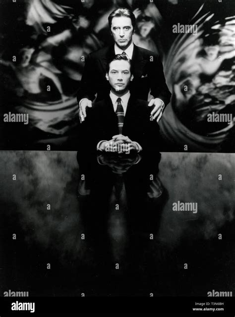 Schauspieler Al Pacino Und Keanu Reeves Im Film The Devil S Advocate 1997 Stockfotografie Alamy