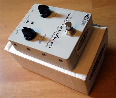 | image compression uses/benefits : Effectrode PC-2A Photo-optical Tube Compressor image ...