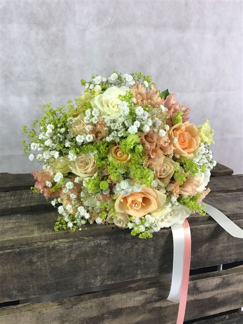 Peach Avalanche Roses With Gypsophila And Peach Lissianthus Bridesmaid