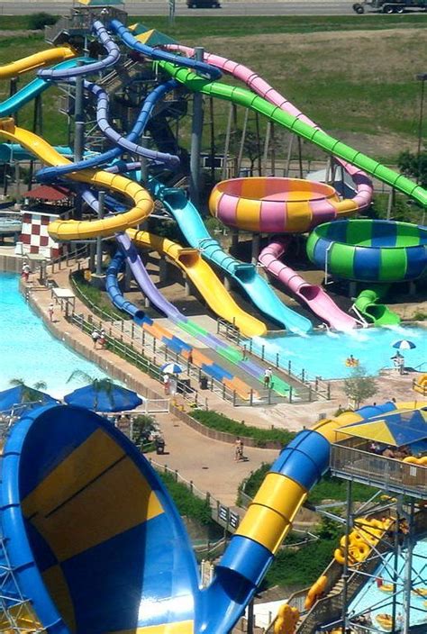 Amazing Water Parks In Los Angeles Water Park Rides Water Parks