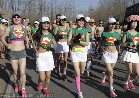 Monkey King Angel And Superwoman At Beijing S Naked Run Race 5 Photos