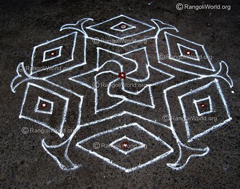 Hello friends here is a video on simple easy pongal pot rangoli designs without dots pongal pot kolam designs without dots. Pongal Rangoli 2015 collections 1
