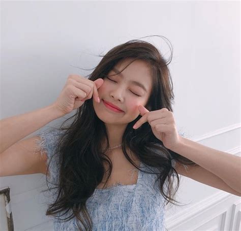 Comment below if you think that jennie is so cute too! What do you think of Jennie of BLACKPINK? - Quora