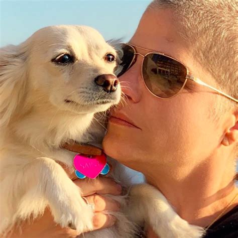 46,342 likes · 122 talking about this. Selma Blair Rocks New Short & Grey Look As Hair Regrows ...