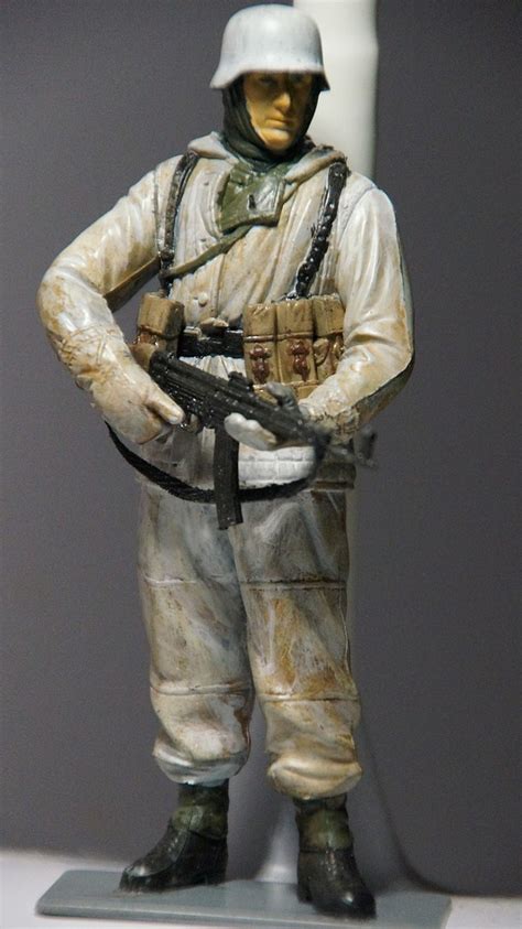 German Wwii Infantryman Soldier Plastic Model Military Figure Kit