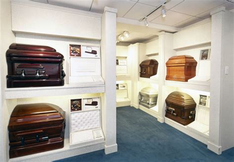 Custom Affordable Caskets And Selection Room In Manhattan Nyc
