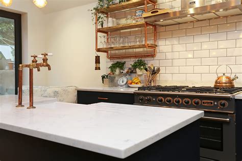 17 Beautiful Quartz Kitchen Countertops