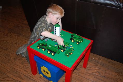 Given away at toys r us in the usa during bricktober 2012. The Fincher Family: Lego Table