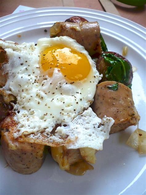 Add vegetable mixture and sausage to the bread cubes. Brunch II | Hearty meals, Chicken dinner, Brunch
