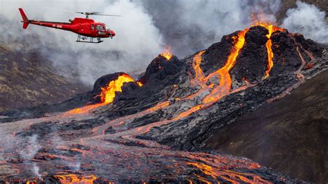 Drone Footage Reveals Dramatic Iceland Volcanic Eruption Live Science