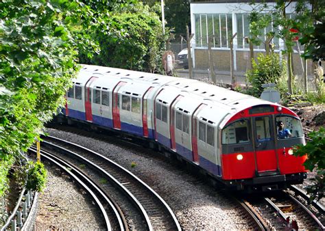 Piccadilly Line Railfanning Londons Railways