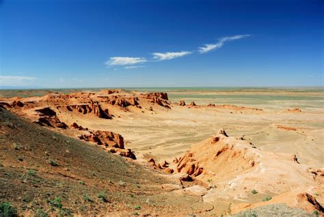 interesting facts about the gobi desert in central asia