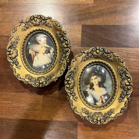 Cameo With Frames Etsy