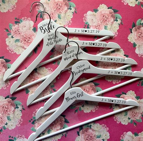 Custom Bridal Party Wedding Dress Hangers Personalized Etsy In 2021
