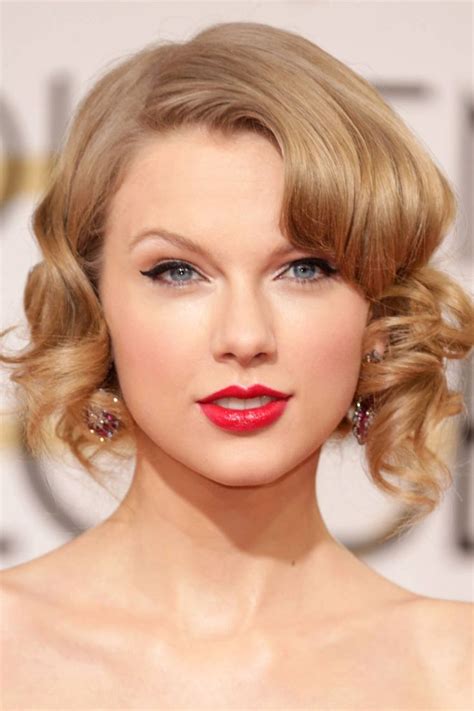 30 Best Taylor Swift Beautiful Hair And Makeup Inspiration Images On