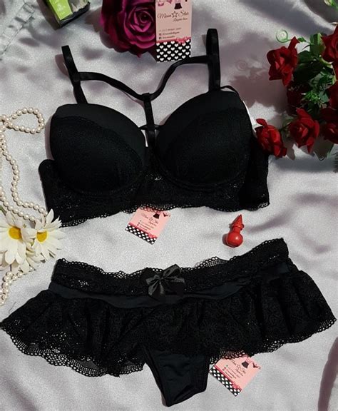 conjunto de lingerie em renda preto e calcinha tipo saia moon star lingerie luxo