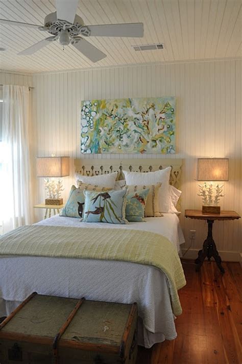 35 Beautiful Cottage Bedroom Design Ideas - Decoration Love