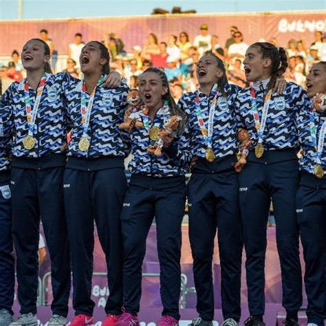 A la boliviana maría cristina la peque gálvez, le llovieron los elogios hoy tras anotar cuatro tanto en el partido contra trinidad y tobago y llevar a bolivia a las semifinales del torneo de fútsal de los juegos olímpicos de la juventud buenos aires 2018. Juegos Olimpicos De La Juventud 2018 Paises Participantes ...
