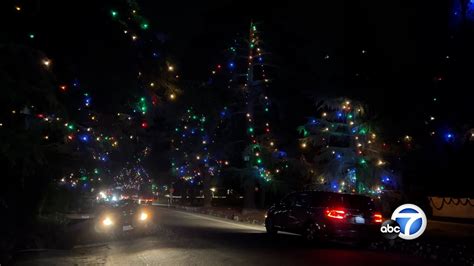 How Altadenas Christmas Tree Lane Came To Be An Iconic Lighting