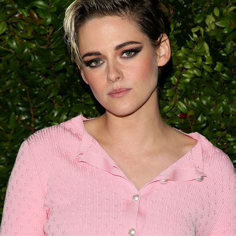 Maybe you would like to learn more about one of these? How To Style A Pixie Cut While Growing It Out - All About ...