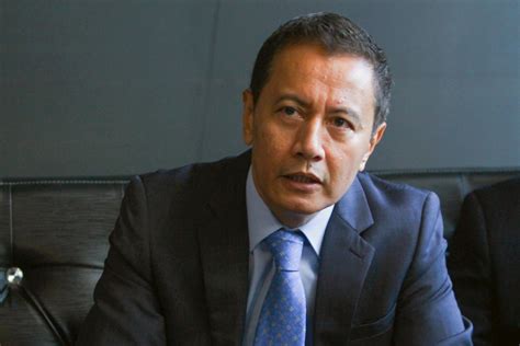 Jika ini benar, ia adalah sesuatu cadangan yang agak janggal kerana azhar harun adalah lantikan dr mahathir dan ph dahulu. Azhar Harun letak jawatan sebagai Pengerusi SPR, Speaker ...