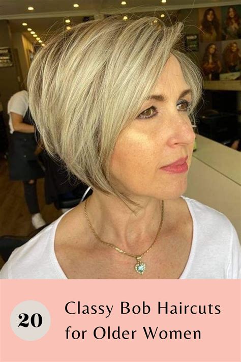 Short Hairstyles For Moms Photos Cantik