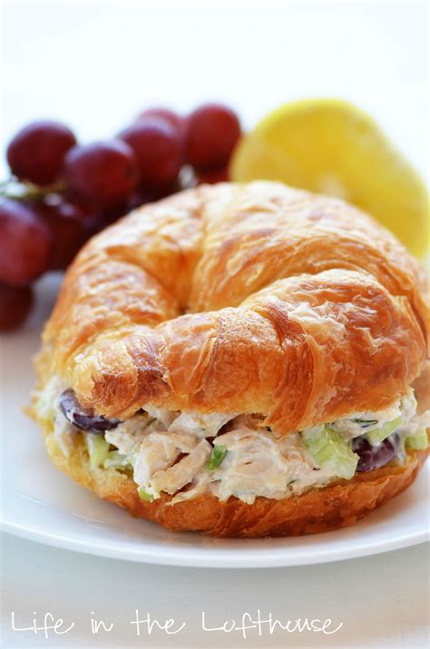 What Goes Well With Chicken Salad Croissant