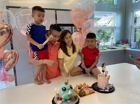 Well , if it's lee chong wei then , they dated since the year of 1999. Lee Chong Wei shares a heartwarming message as he ...