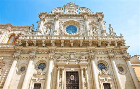 Uno Dei Monumenti Più Belli Del Salento La Basilica Di Santa Croce A