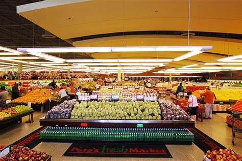 Welcome to the official website of pete's market! Pete's Fresh Market coming to Oak Park in Septemer