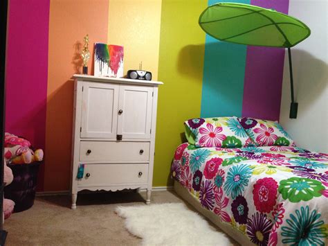 Thiết Kế Rainbow Room Decorations Phòng Trang Trí Với Gam Màu Cầu Vồng