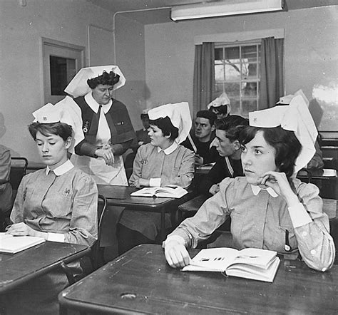 The World S Best Photos Of Nurse And Qarnns Flickr Hive Mind Enfermagem