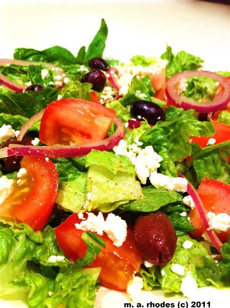 Cooking The Amazing: GREEK SALAD with GREEK DRESSING