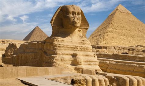 The great egyptian pyramid and the white camel. Fossil Suggests Egyptian Pyramids and Sphinx Once ...