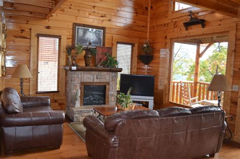 If you're planning a destination wedding/honeymoon in the mountains, or even if you're returning to the smokies to celebrate an anniversary, we can provide you with a private, cozy. Living Area | Smoky mountain cabin rentals, Smoky ...
