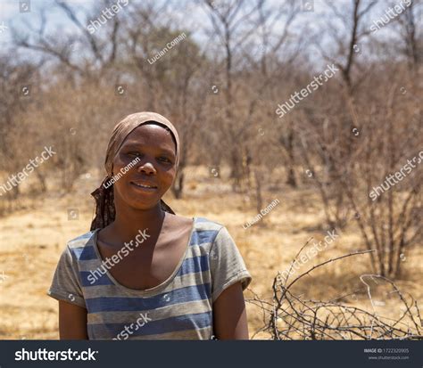 Motswana African Woman Bush Next Tree Stock Photo Shutterstock