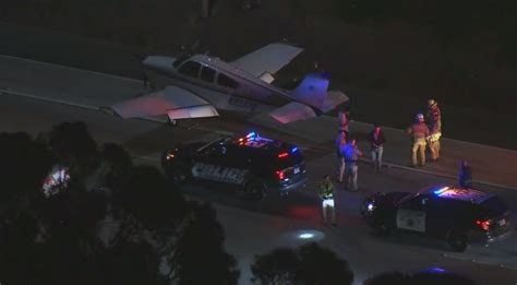 Fox 11 Los Angeles On Twitter Pursuit Suspect Rams Into Police Cars