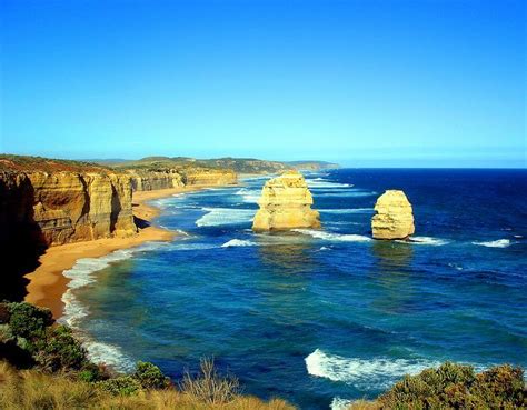 10 Reasons To Visit Australia Visit Australia Favorite Places Scenic